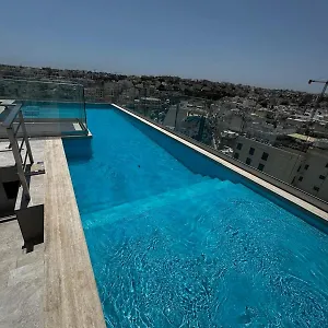 Hotel Spinola, San Ġiljan
